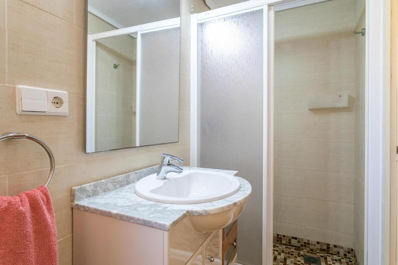 Apartment With Stunning Sea Views Санта Пола Екстериор снимка